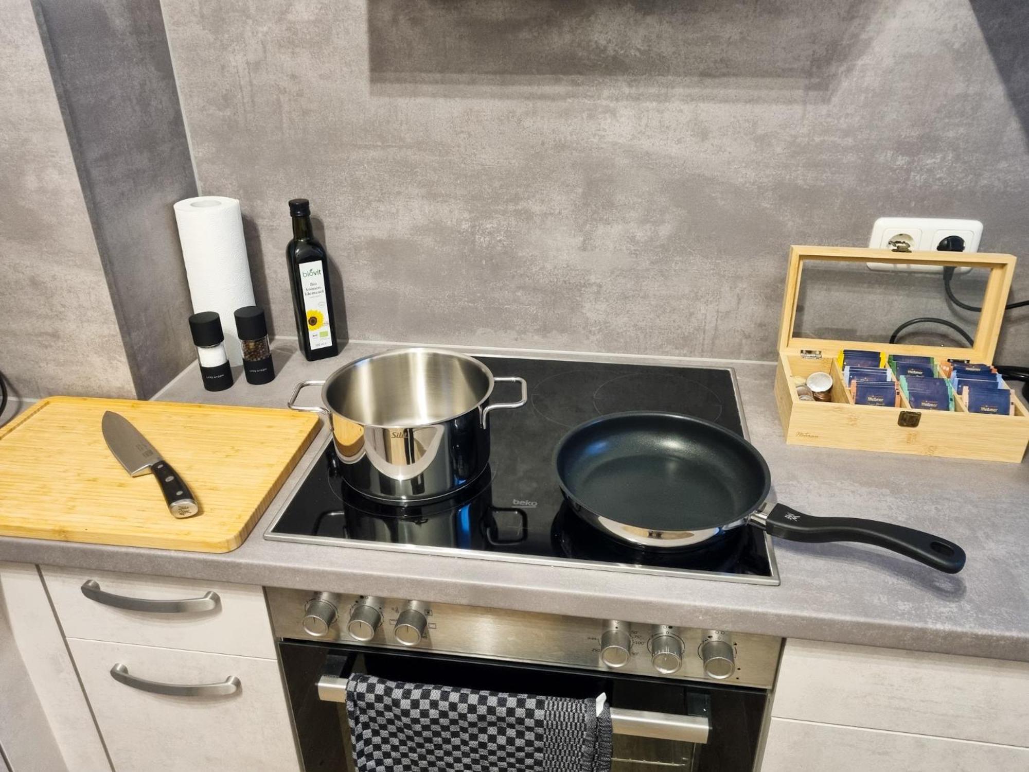 Maremar - Design Maisonette Altstadt - 4 Pers - 57Qm - Luxus Boxspringbett - Kueche - Arbeitsplatz - Privater Parkplatz Greiz Extérieur photo