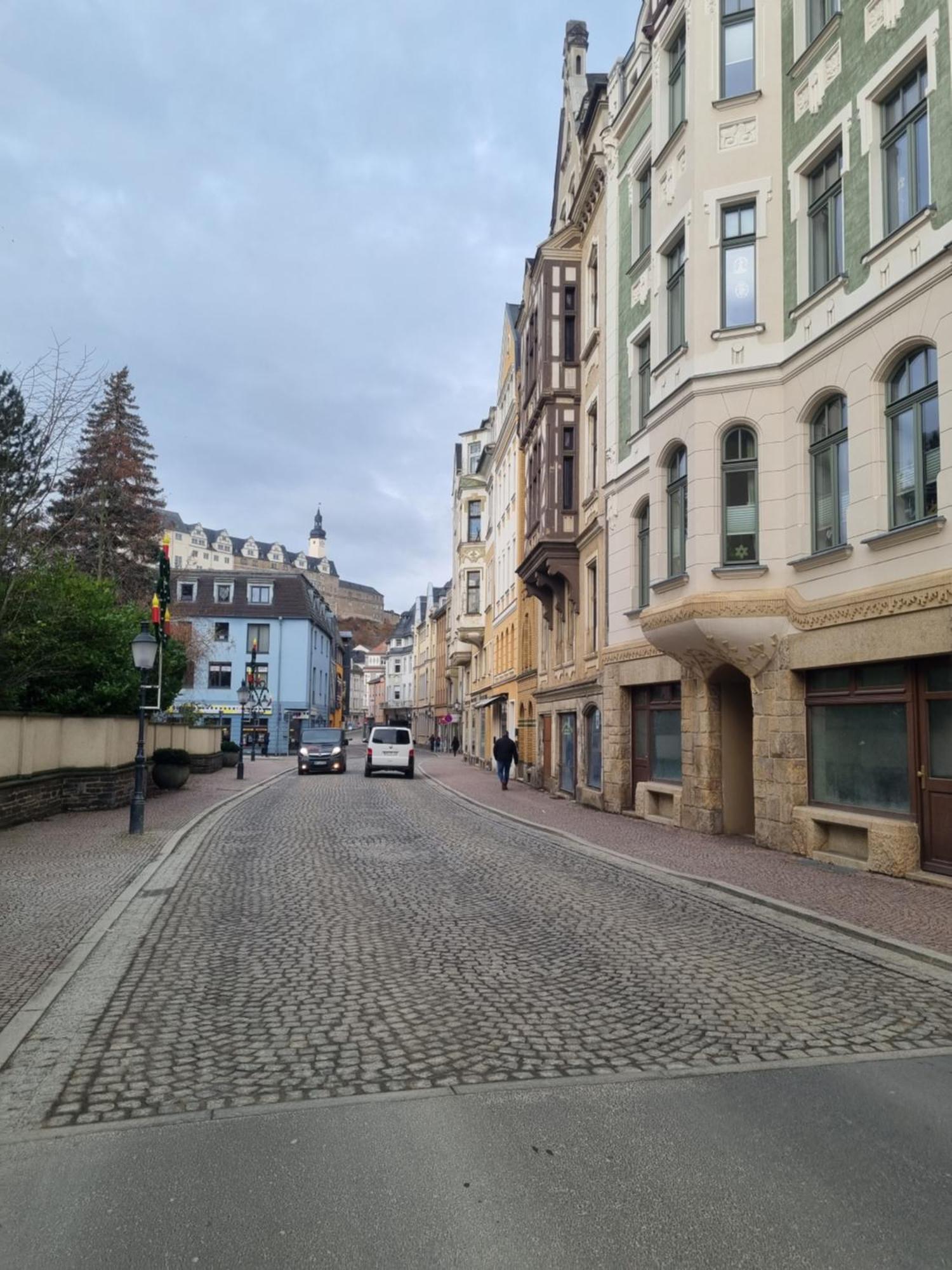 Maremar - Design Maisonette Altstadt - 4 Pers - 57Qm - Luxus Boxspringbett - Kueche - Arbeitsplatz - Privater Parkplatz Greiz Extérieur photo