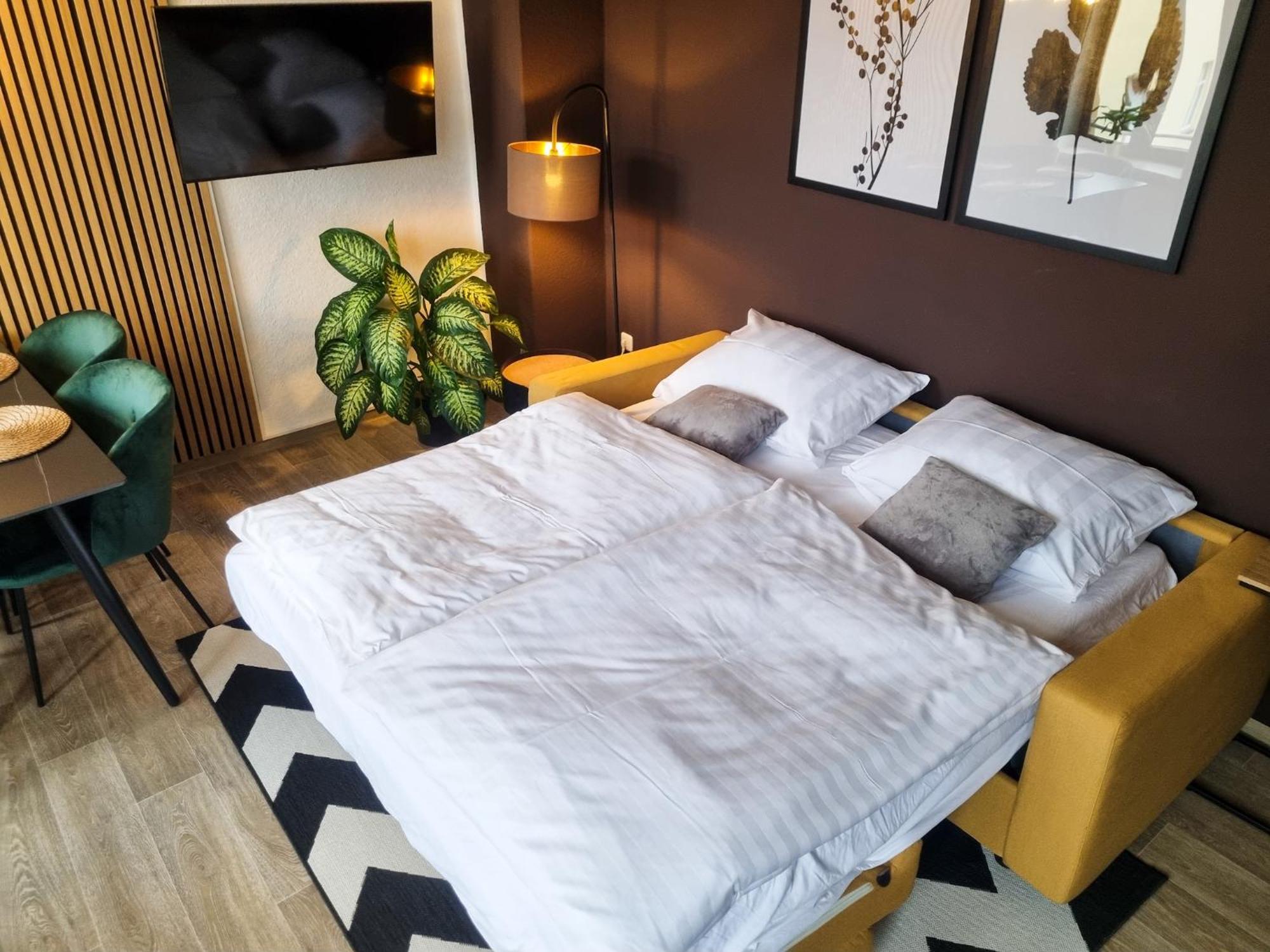 Maremar - Design Maisonette Altstadt - 4 Pers - 57Qm - Luxus Boxspringbett - Kueche - Arbeitsplatz - Privater Parkplatz Greiz Extérieur photo